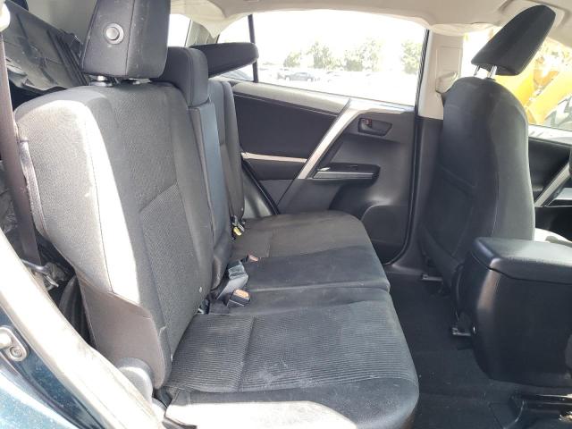 Photo 6 from auction – 2017 TOYOTA RAV4 LE with VIN JTMZFREV9HJ130041