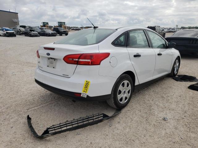 Photo 4 from auction – 2016 FORD FOCUS S with VIN 1FADP3E2XGL274233