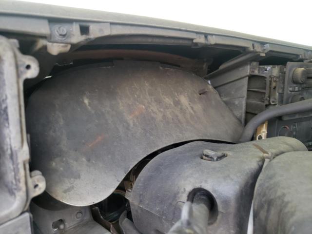 Photo 8 from auction – 2003 CHEVROLET AVALANCHE with VIN 3GNEC13T63G173358