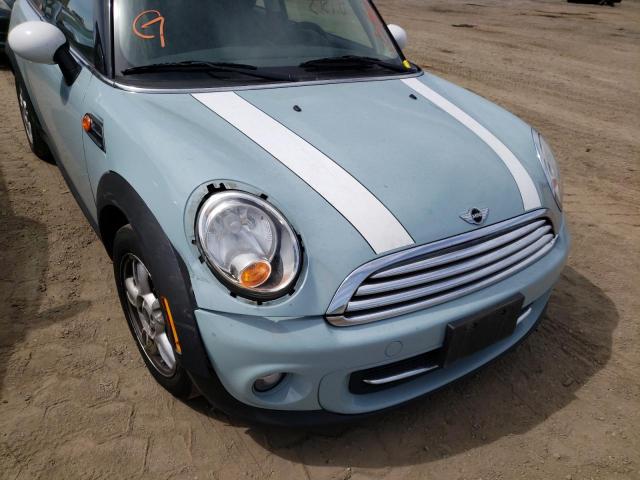 Photo 9 from auction – 2011 MINI COOPER with VIN WMWSU3C54BT096977