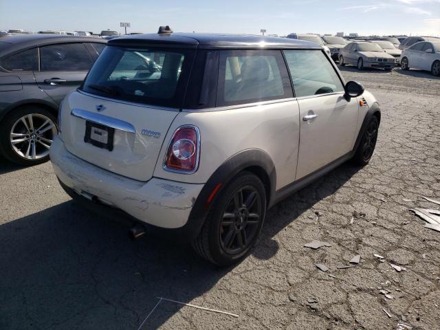 Photo 4 from auction – 2011 MINI COOPER with VIN WMWSU3C57BT094575