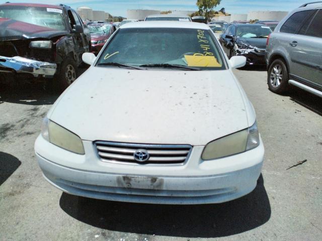 Photo 9 from auction – 2001 TOYOTA CAMRY CE with VIN JT2BF22K010298657