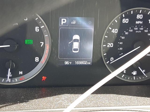 Photo 8 from auction – 2016 HYUNDAI SONATA SE with VIN 5NPE24AF0GH385390