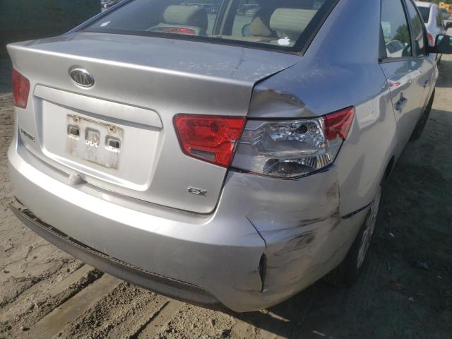 Photo 9 from auction – 2010 KIA FORTE EX with VIN KNAFU4A22A5218965