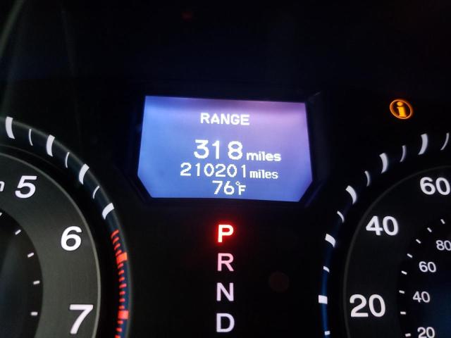 Photo 8 from auction – 2011 HONDA ODYSSEY TO with VIN 5FNRL5H99BB055291