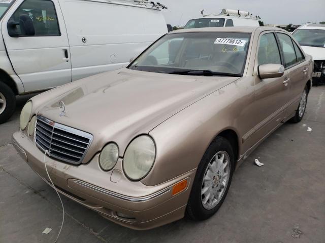 Photo 2 from auction – 2001 MERCEDES-BENZ E 320 with VIN WDBJF65J61B211876