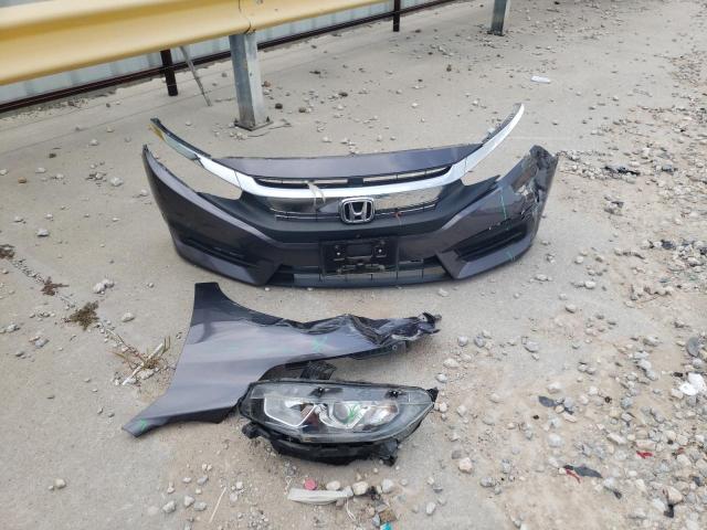 Photo 9 from auction – 2018 HONDA CIVIC LX with VIN 2HGFC2F54JH503299