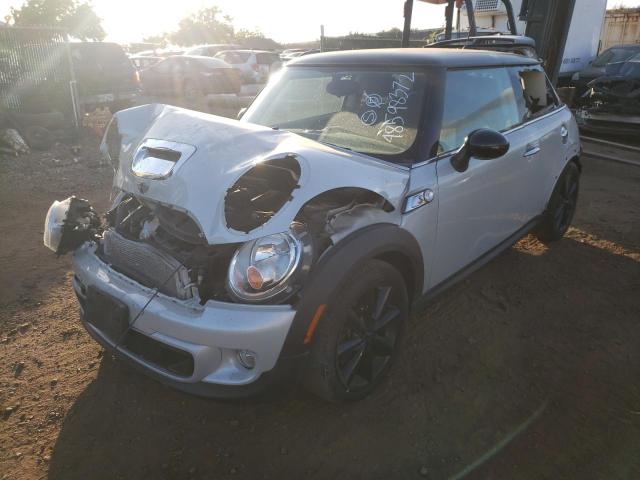 Photo 2 from auction – 2013 MINI COOPER S with VIN WMWSV3C50DT388383
