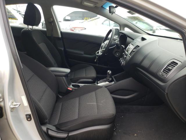 Photo 5 from auction – 2018 KIA FORTE LX with VIN 3KPFK4A74JE233881