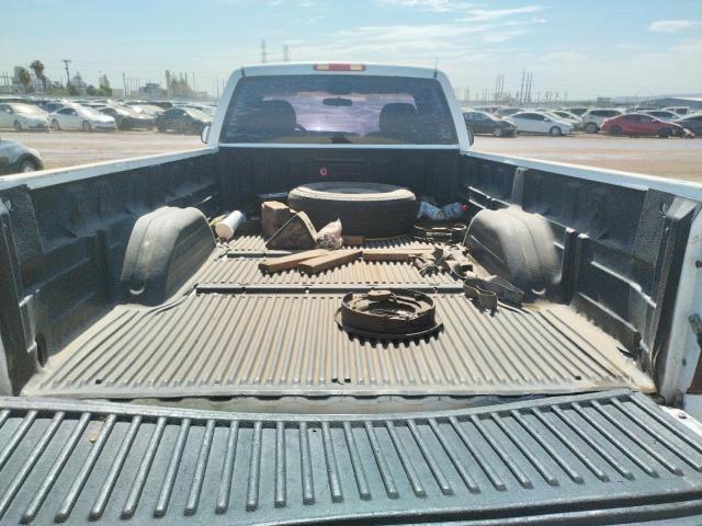 Photo 6 from auction – 2001 CHEVROLET SILVERADO with VIN 1GCEC14V51E313848