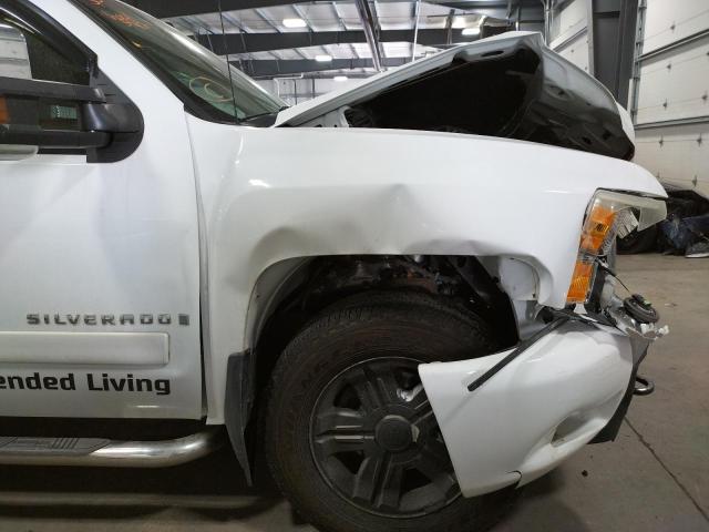 Photo 9 from auction – 2007 CHEVROLET SILVERADO with VIN 1GCEK19037Z635244