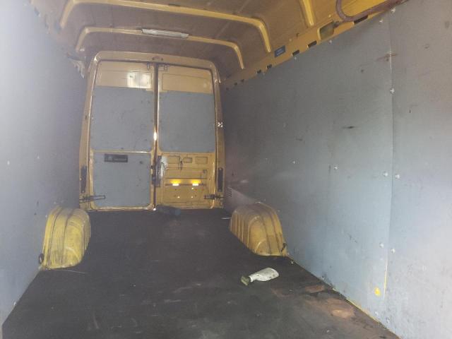 Photo 6 from auction – 2005 DODGE SPRINTER 2 with VIN WD0PD744655795887