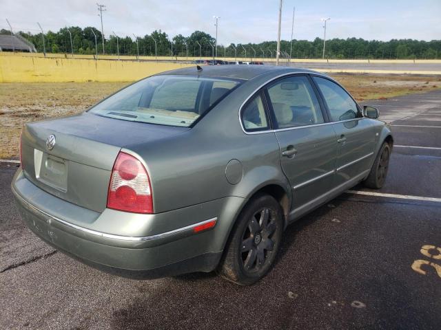 Photo 4 from auction – 2002 VOLKSWAGEN PASSAT GLX with VIN WVWRH63B82P032138