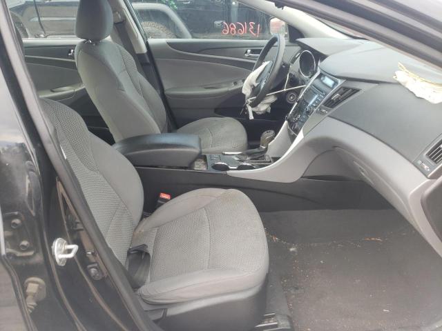 Photo 5 from auction – 2013 HYUNDAI SONATA GLS with VIN 5NPEB4AC8DH752876