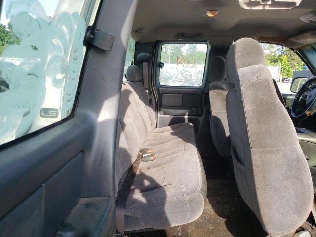 Photo 6 from auction – 2002 CHEVROLET SILVERADO with VIN 2GCEC19W021208235