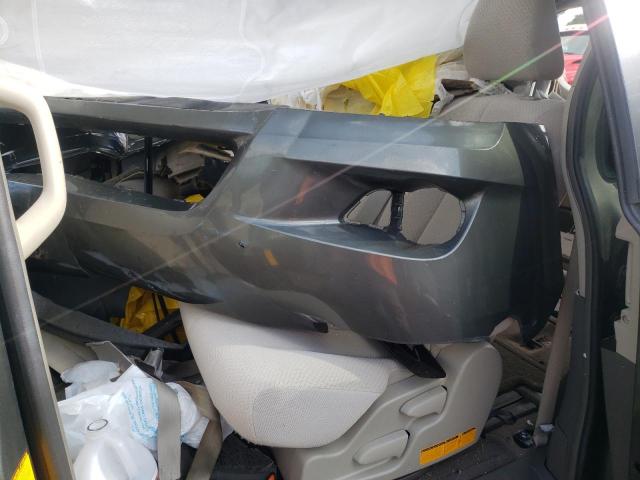 Photo 6 from auction – 2012 TOYOTA SIENNA LE with VIN 5TDKK3DC9CS275232