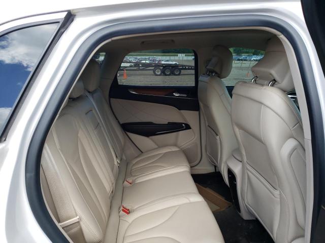 Photo 6 from auction – 2017 LINCOLN MKC SELECT with VIN 5LMTJ2DH5HUL46869