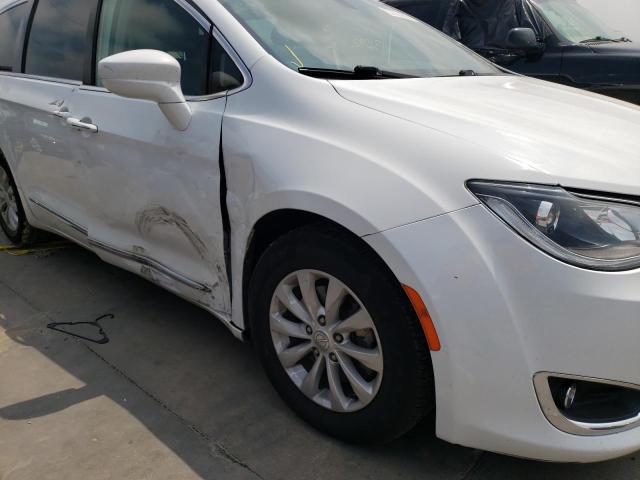 Photo 9 from auction – 2019 CHRYSLER PACIFICA T with VIN 2C4RC1BG4KR582854