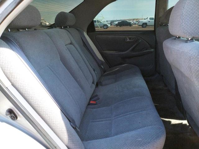 Photo 6 from auction – 2001 TOYOTA CAMRY CE with VIN 4T1BG22K31U846868