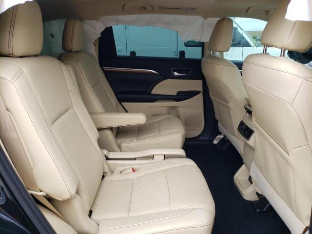 Photo 6 from auction – 2019 TOYOTA HIGHLANDER with VIN 5TDYZRFH8KS305644