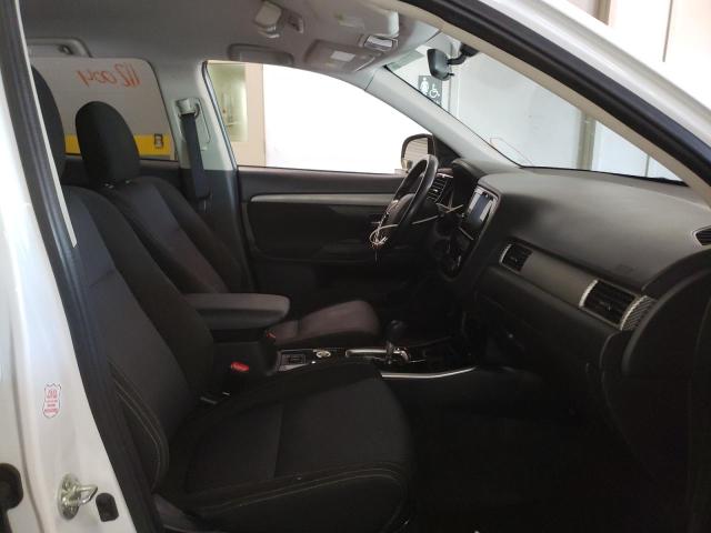 Photo 5 from auction – 2017 MITSUBISHI OUTLANDER with VIN JA4AZ3A30HZ026474