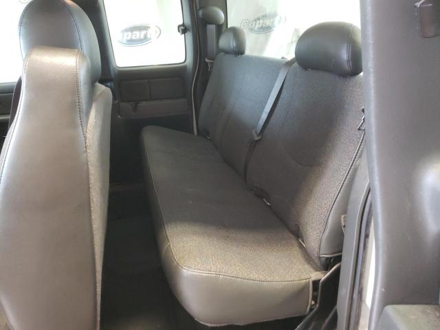 Photo 6 from auction – 2006 CHEVROLET SILVERADO with VIN 1GCEC19V46Z252436