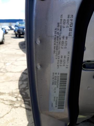Photo 10 from auction – 2018 CHRYSLER 300 LIMITE with VIN 2C3CCAKG8JH250401
