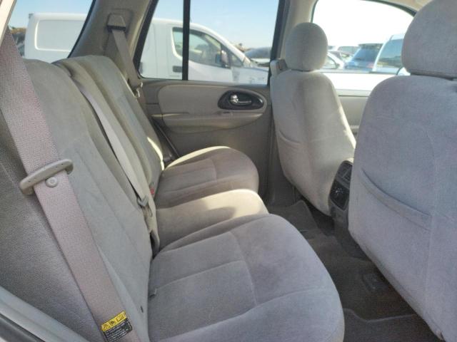 Photo 6 from auction – 2005 CHEVROLET TRAILBLAZE with VIN 1GNDT13S852110907