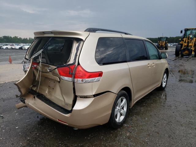 Photo 4 from auction – 2014 TOYOTA SIENNA LE with VIN 5TDKK3DCXES517996