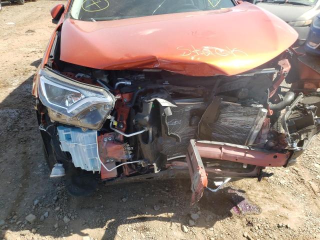 Photo 9 from auction – 2016 TOYOTA RAV4 XLE with VIN JTMRFREV7GJ085941