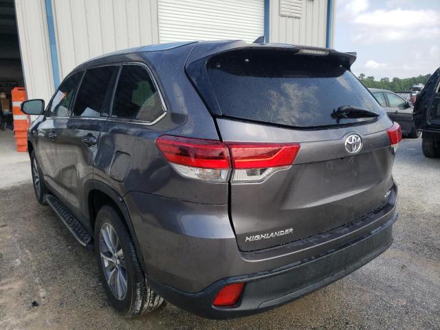 Photo 3 from auction – 2019 TOYOTA HIGHLANDER with VIN 5TDKZRFH1KS355016