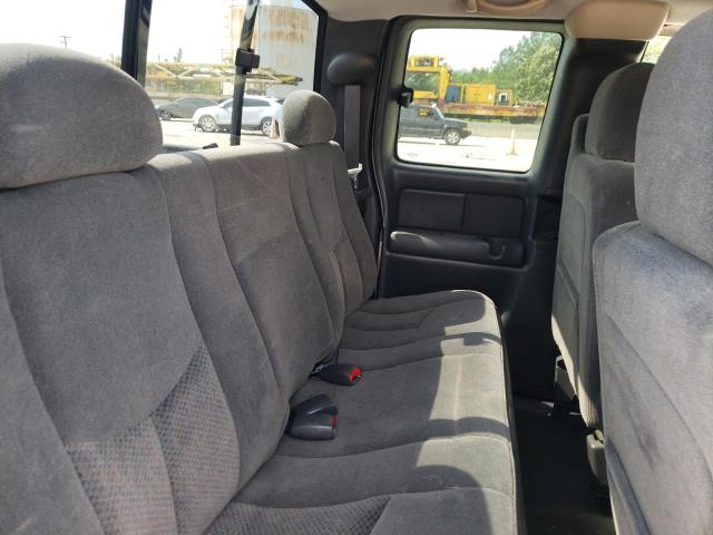 Photo 6 from auction – 2004 CHEVROLET SILVERADO with VIN 2GCEC19T041381634