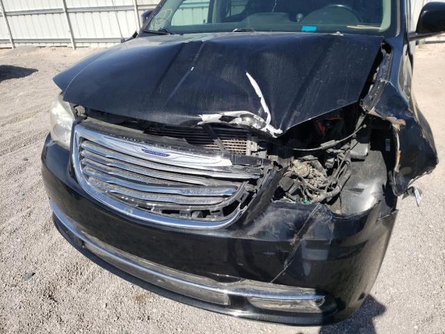 Photo 9 from auction – 2014 CHRYSLER TOWN & COU with VIN 2C4RC1BG9ER325046