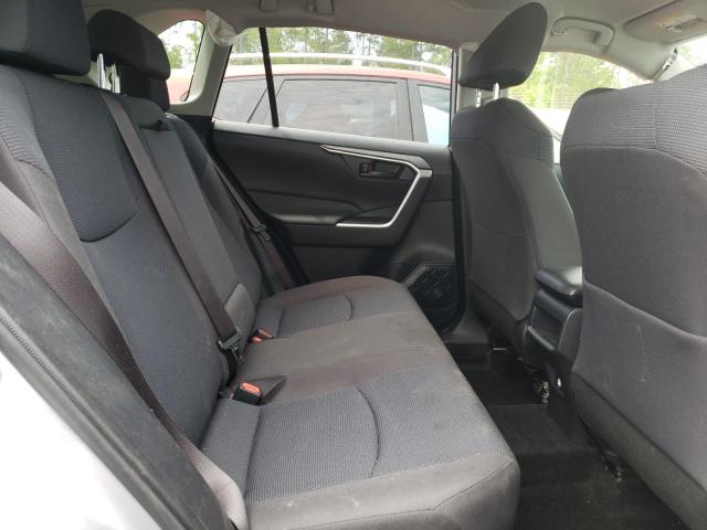 Photo 6 from auction – 2019 TOYOTA RAV4 LE with VIN JTMH1RFV0KD508262