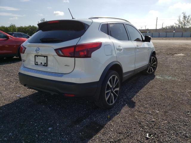 Photo 4 from auction – 2017 NISSAN ROGUE with VIN JN1BJ1CP9HW034129