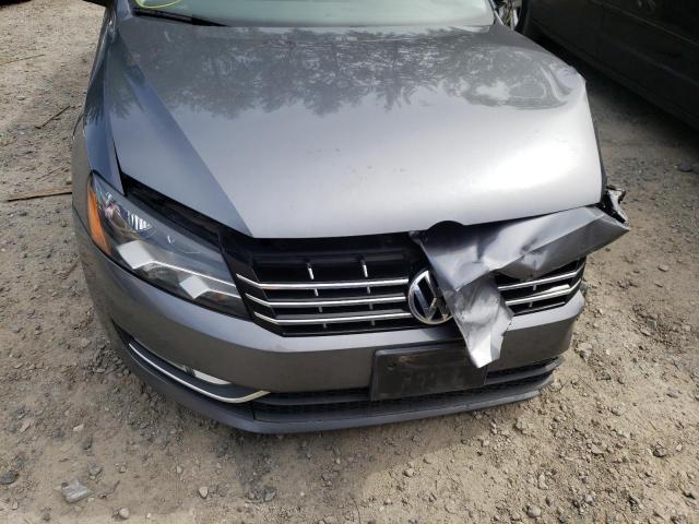 Photo 9 from auction – 2014 VOLKSWAGEN PASSAT SEL with VIN 1VWCN7A3XEC036815