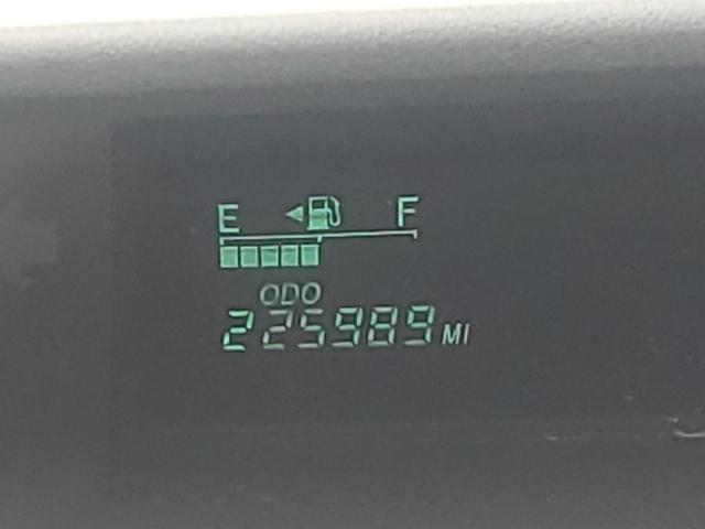 Photo 8 from auction – 2005 TOYOTA PRIUS with VIN JTDKB20U757049423