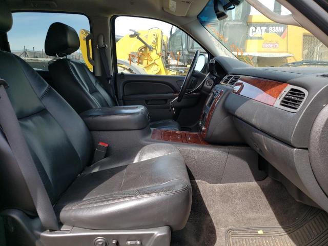 Photo 5 from auction – 2011 CHEVROLET SUBURBAN K with VIN 1GNSKKE32BR126366