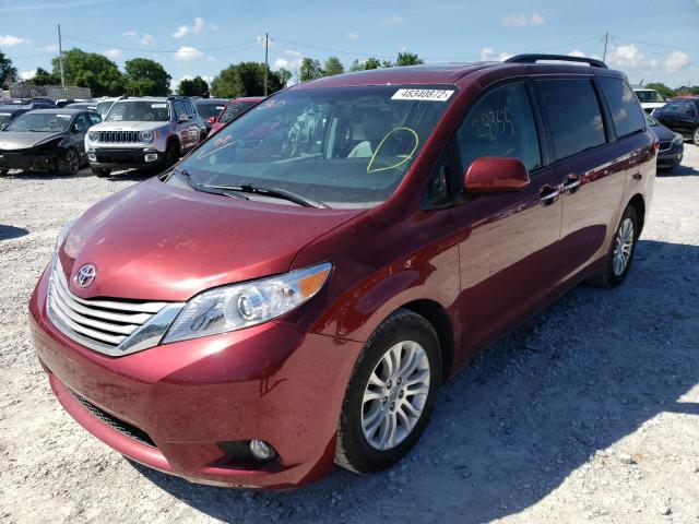Photo 2 from auction – 2017 TOYOTA SIENNA XLE with VIN 5TDYZ3DC4HS854416