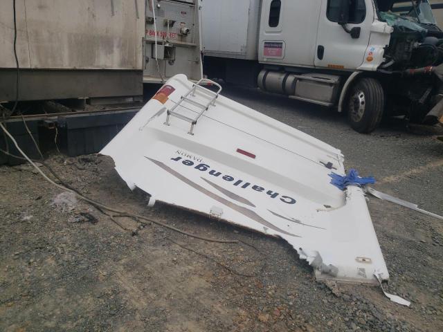 Photo 9 from auction – 2004 CHAL 5TH WHEEL with VIN 1FCNF53S130A06909