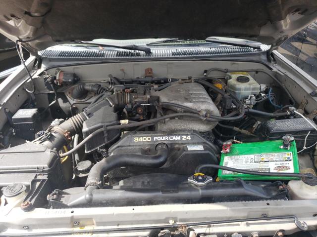 Photo 7 from auction – 2001 TOYOTA 4RUNNER SR with VIN JT3HN86R810357201