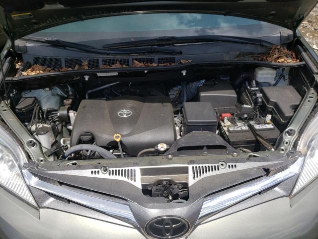 Photo 7 from auction – 2018 TOYOTA SIENNA XLE with VIN 5TDYZ3DC9JS906922