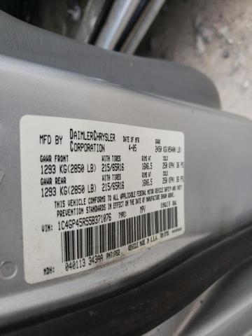 Photo 10 from auction – 2005 CHRYSLER TOWN & COU with VIN 1C4GP45R55B371076