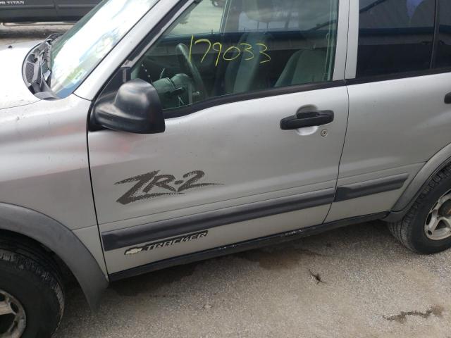 Photo 10 from auction – 2001 CHEVROLET TRACKER with VIN 2CNBJ734516948248