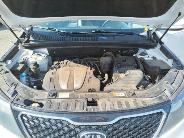 Photo 7 from auction – 2013 KIA SORENTO SX with VIN 5XYKWDA20DG356186
