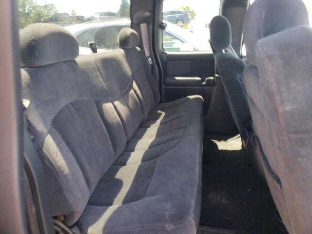 Photo 6 from auction – 2002 CHEVROLET SILVERADO with VIN 2GCEC19T621144742
