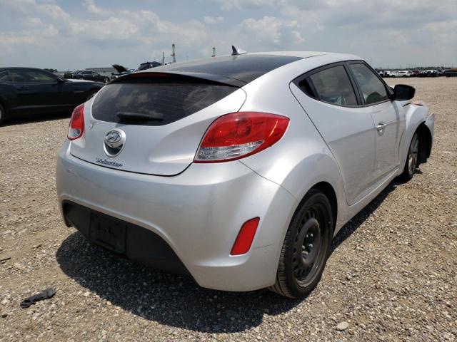 Photo 4 from auction – 2016 HYUNDAI VELOSTER with VIN KMHTC6ADXGU281506