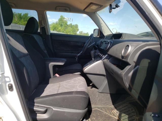 Photo 5 from auction – 2014 TOYOTA SCION XB with VIN JTLZE4FE8EJ052212