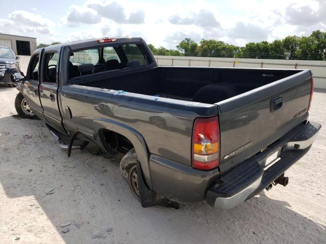 Photo 3 from auction – 2002 CHEVROLET SILVERADO with VIN 1GCHC23162F220043