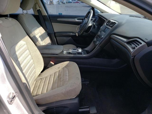 Photo 5 from auction – 2017 FORD FUSION S with VIN 3FA6P0G7XHR244393